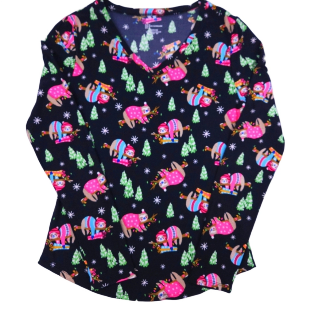 No Boundaries Black Holiday Print Top Size Large (11-13)